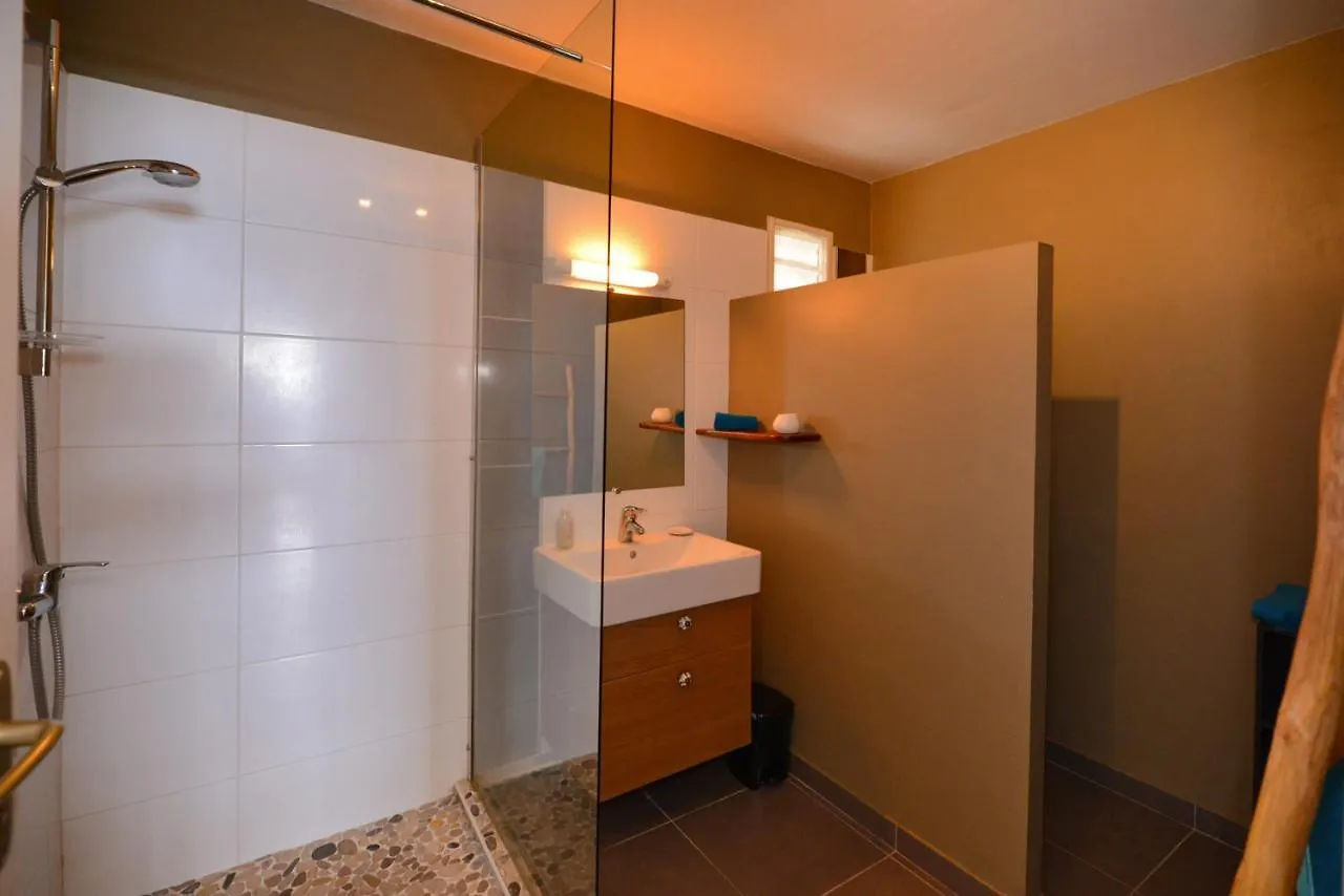 Alyzes Diamant Apartment Le Diamant