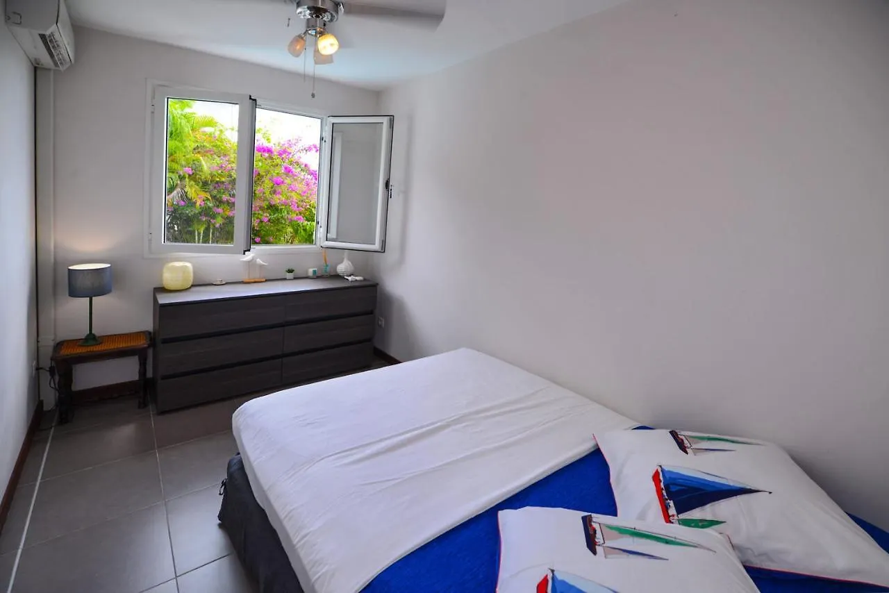 Alyzes Diamant Apartment Le Diamant