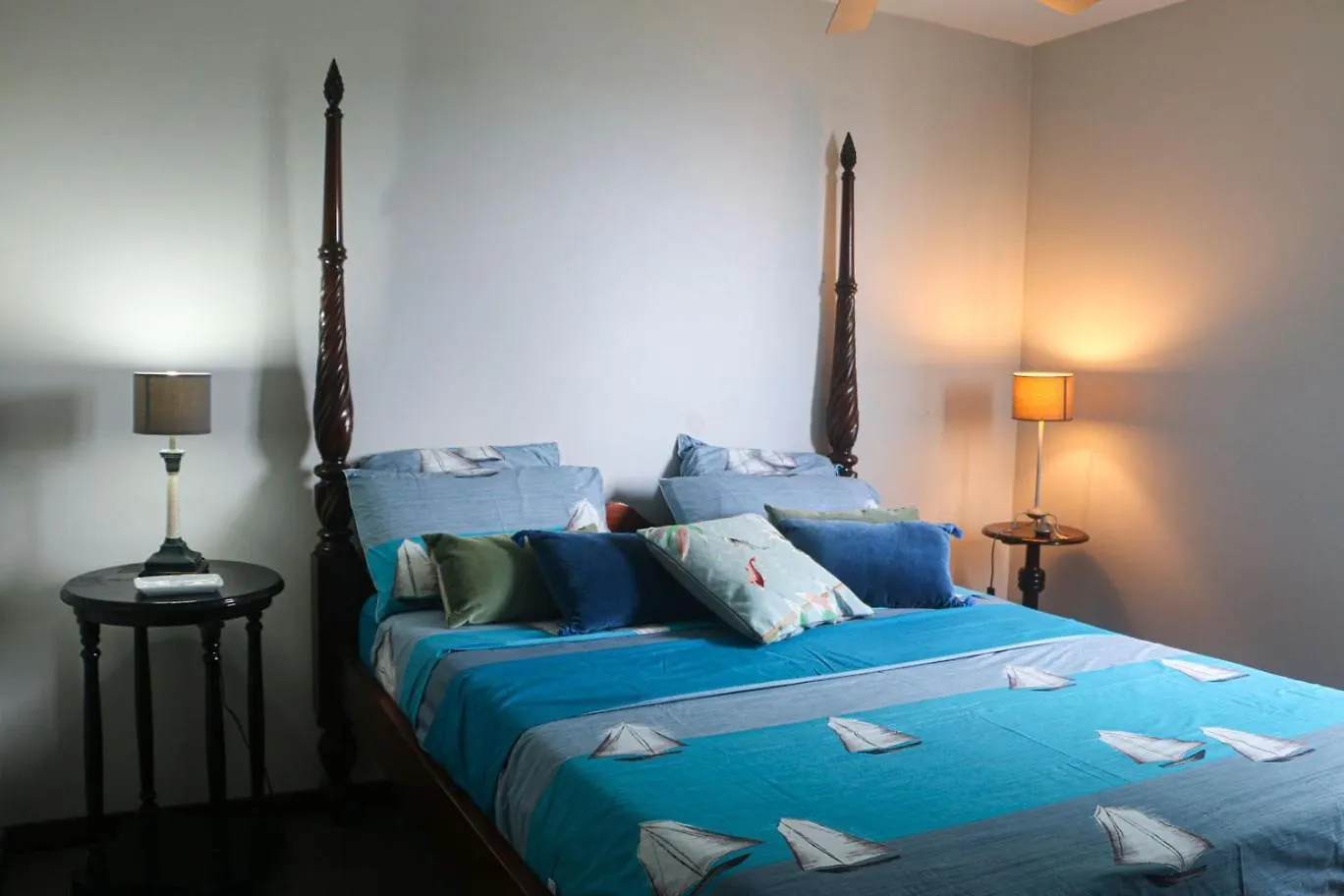 Alyzes Diamant Apartment Le Diamant