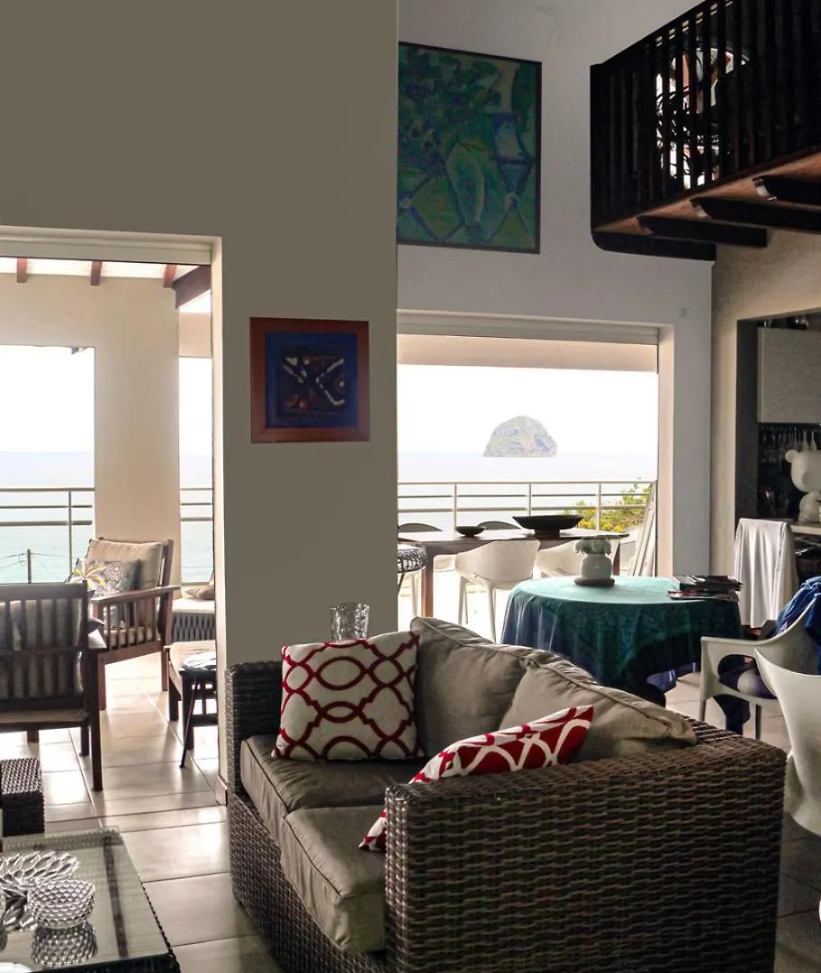 Alyzes Diamant Apartment Le Diamant