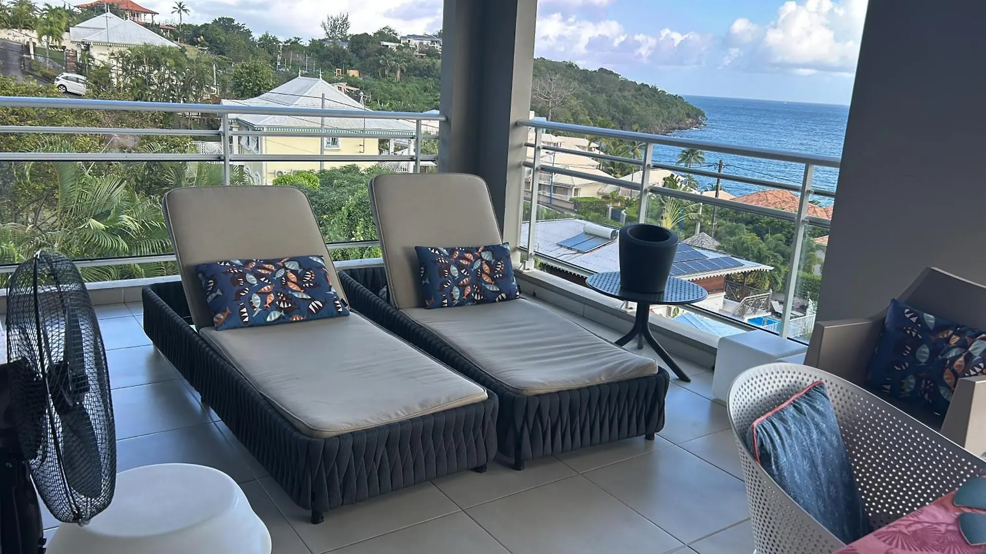Alyzes Diamant Apartment Le Diamant