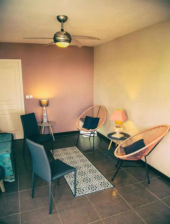 Alyzes Diamant Apartment Le Diamant